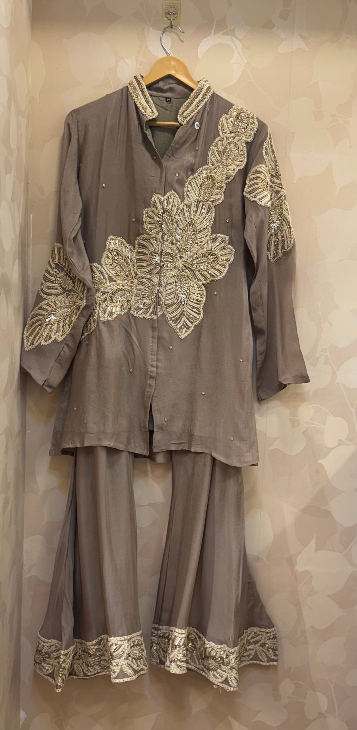 bestseller bootcut pants with handwork top