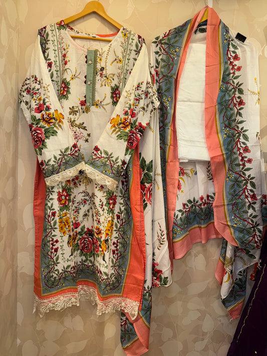 The Luxe Bloom :- Serenity Bloom Lawn Set