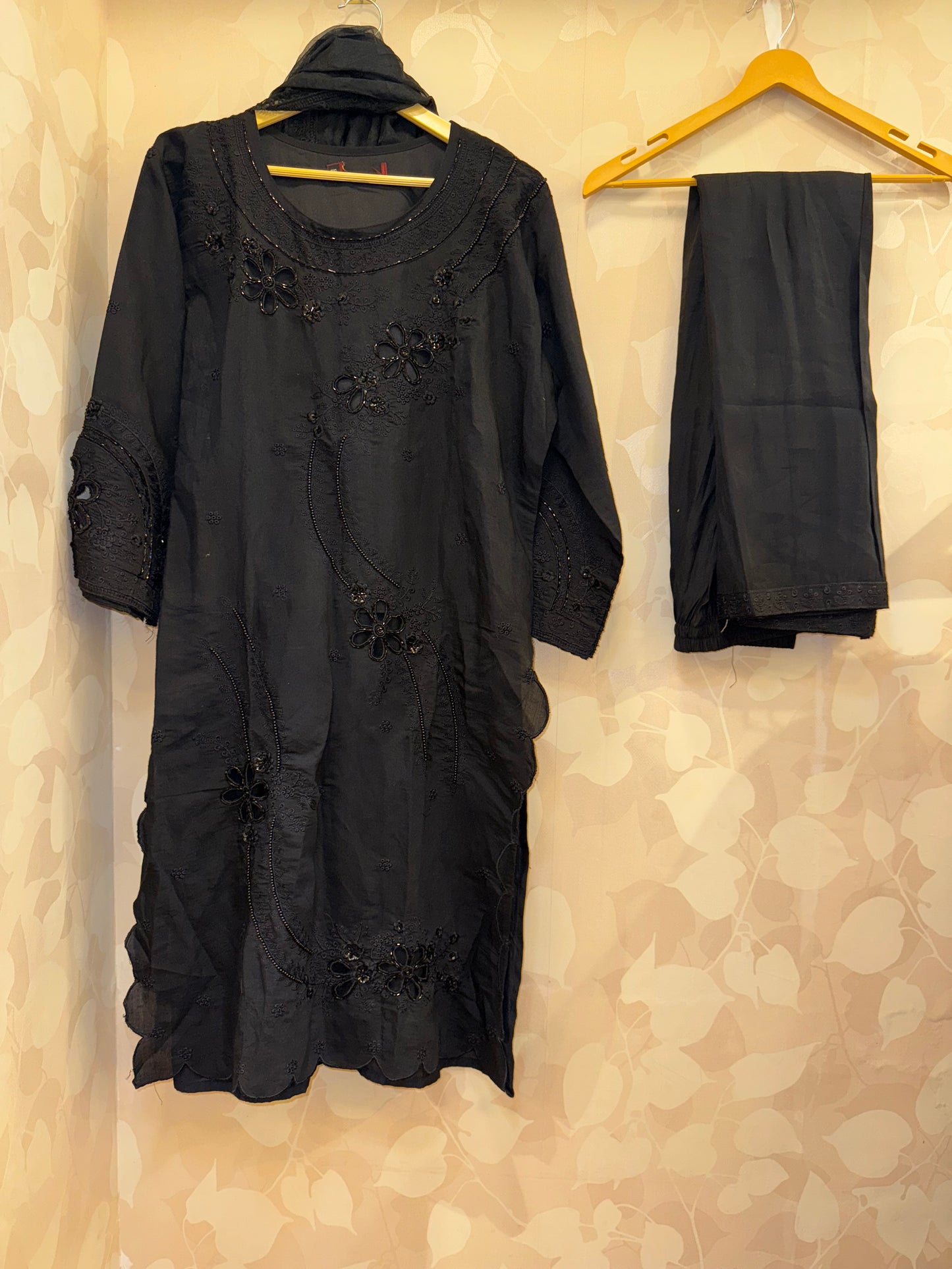 Black Cutwork Kurta Pant Dupatta Set with Intricate Handwork | Label Inara