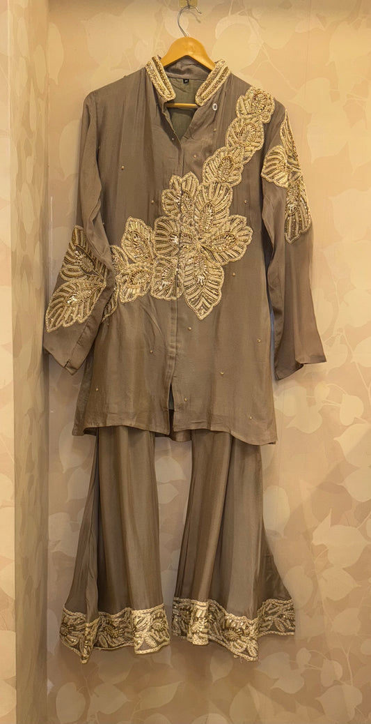 bestseller bootcut pants with handwork top