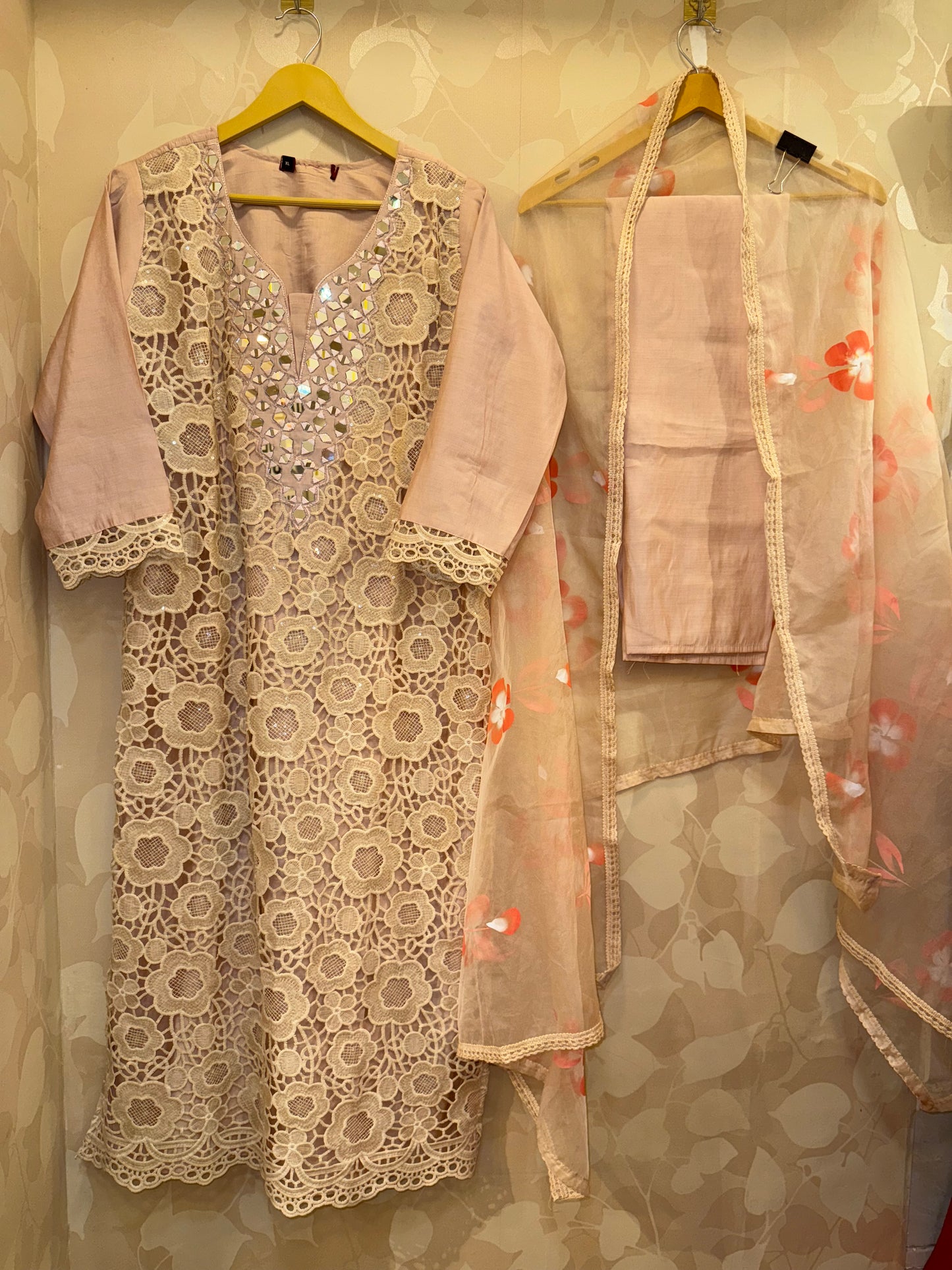 Aarvi – Peach Crochet mirror Kurta Set